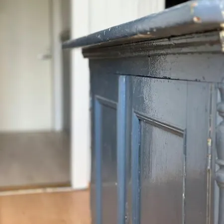 Vanhan Puutalon Tunnelmaa - Laehellae Keskustaa Apartment *