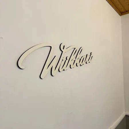 Vanhan Puutalon Tunnelmaa - Laehellae Keskustaa Apartment *